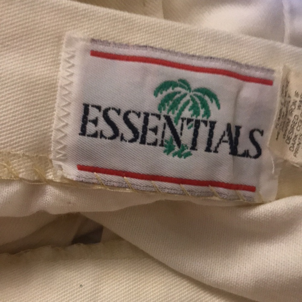 Essentials pants - Picture 4 of 5